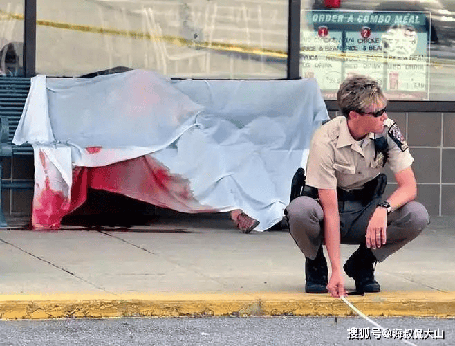 21天13起连环狙杀FBI倾巢出动开元棋牌网站幽灵枪手血洗华盛顿！(图5)